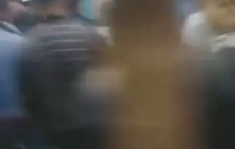 وقتی هواداران تعصبی در مترو درگیر می‌شوند! 