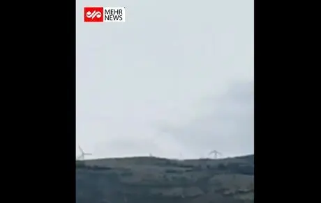 شکسته شدن یکی از توربین‌های بادی منجیل!