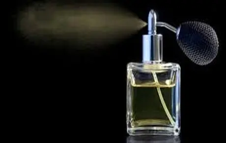 برای ماندگاری عطر باید چه کرد ؟ 