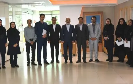 مدیرعامل بانک صنعت و معدن: روابط عمومی ها ضمن تبیین و ارائه تصویر درست از سازمان و ارتباط با ذینفعان، حافظ ارزش های سازمانند
