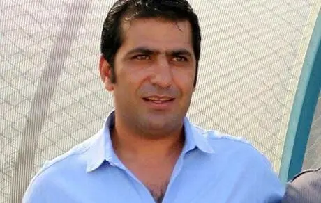 علی سامره: مسئولینی که راجع به استقلال نظر می‌دهند بیایند و مشکلات باشگاه را حل کنند