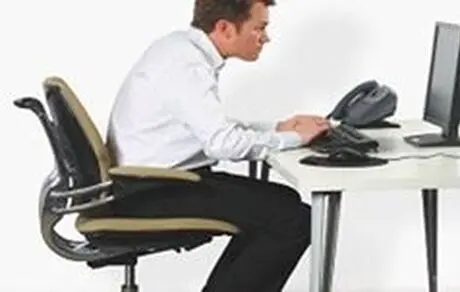 بهترین حالت نشستن را بشناسید +عکس