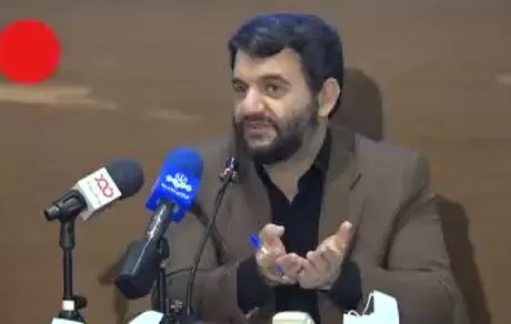 بازنشستگان راضی‌اند که معاون وزیر با اموال آن‌ها سوار ماشین خارجی شود؟