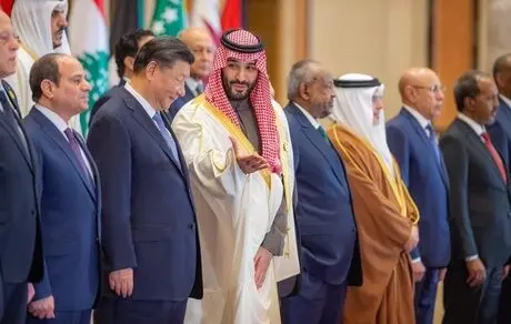 چینی‌ها تخم‌مرغ‌هایشان را در سبد هیچ کشوری به‌طور کامل و انحصاری نمی‌گذارند