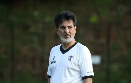 بیانی: بزرگترین اشتباهم رفتن به پرسپولیس بود/ پروین گفت پنالتی را تو بزن!
