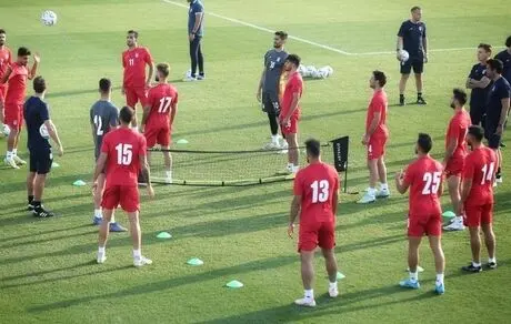غیبت کی‌روش و حضور ۱۰ نفر در تمرین تیم ملی