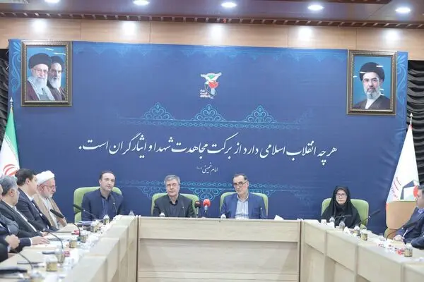 تجلیل از دکتر جباری به عنوان نخبه ایثارگر شبکه اقتصادی کشور

