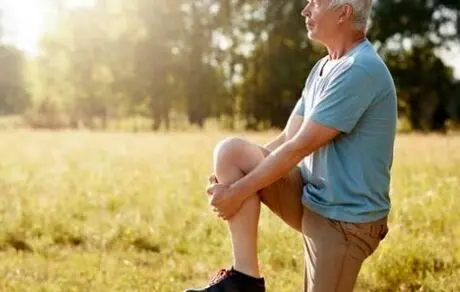چه رابطه‌ای بین ایستادن روی یک پا، با طول عمر وجود دارد؟ 