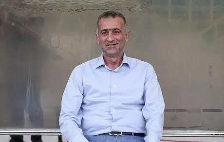 کمالوند سرمربی خیبر خرم‌آباد شد