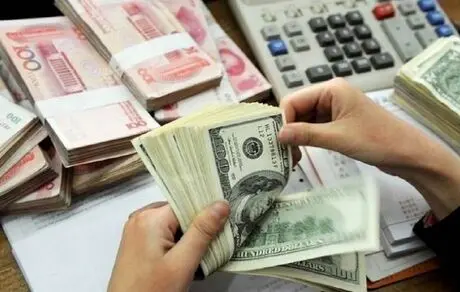 قیمت دلار و ارز پنجشنبه ۱۶ مرداد