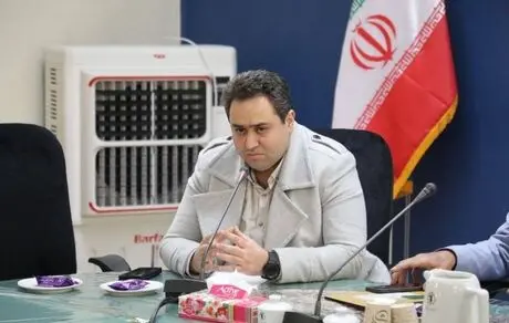 ضرورت نگاه منصفانه در حمایت و نقد
