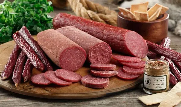 
ساده‌ترین طرز تهیه سوسیس خانگی با گوشت و مرغ+ترکیب ادویه سوسیس و کالباس