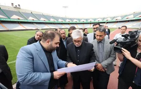 بازدید سرزده وزیر ورزش از ورزشگاه آزادی