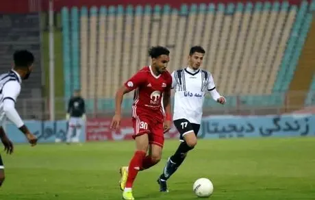 واسعی فصل را از دست داد