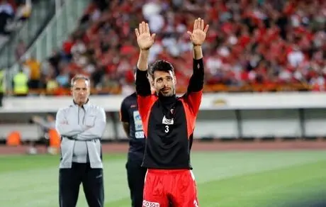 
خلیل‌زاده قراردادش با پرسپولیس را تمدید کرد
