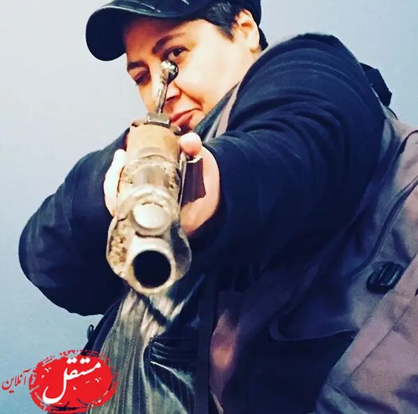 نشانه گیری شهره لرستانی با تفنگ + عکس
