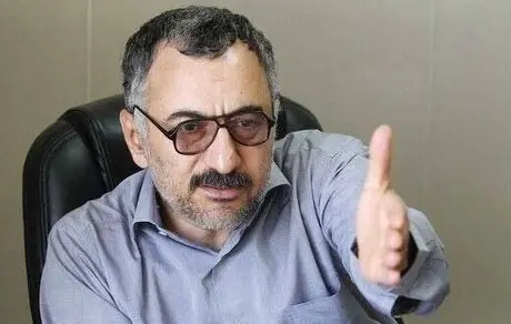 مرگ بر هرکسی که می‌گوید باید بنزین گران شود 