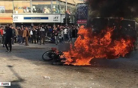 "ققنوس"ها وابسته به سلطنت‌طلبان و عامل اغتشاشات اخیر دستگیر شدند