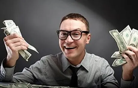 پول خرج کردن شادی‌آور است؟ 
