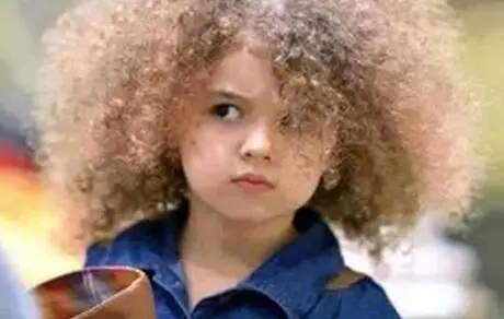 توصیه‌های کاربردی برای مراقبت از موهای فرفری