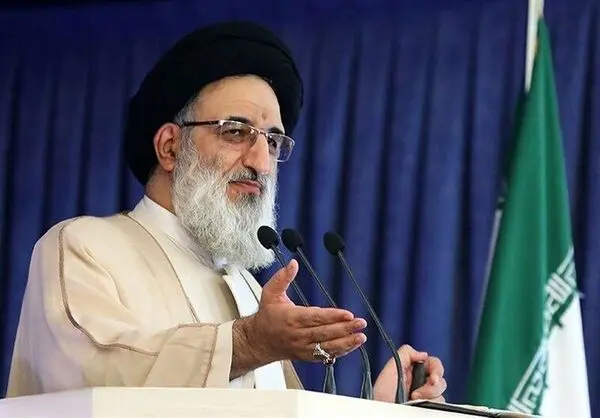 هر هفته شعار مرگ بر آمریکا را سر می‌دهیم