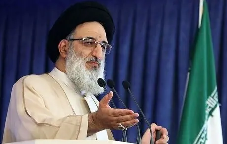 هر هفته شعار مرگ بر آمریکا را سر می‌دهیم