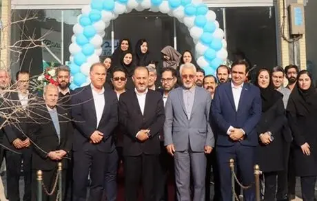 ساختمان‌ جدید بیمه دی در یزد افتتاح شد