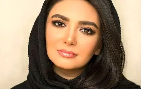 عکس تولد لیندا کیانی