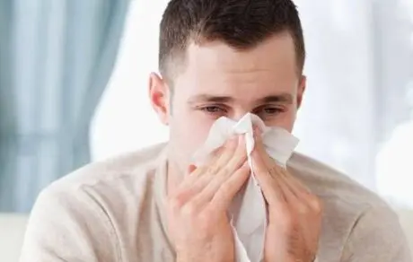 ۶ توصیه برای رفع گرفتگی بینی