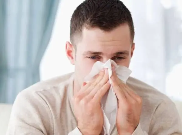 ۶ توصیه برای رفع گرفتگی بینی