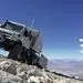 رکورد قرار گرفتن یک خودرو در ارتفاع شکسته شد
