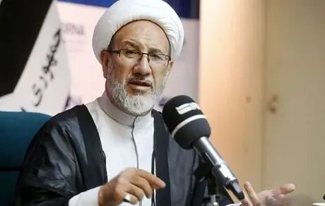 چه می‌کنند شاگردان انقلابی مرحوم مصباح یزدی: دیه ۹۰۰ میلیون و جریمه بدحجابی ۳ میلیارد تومان