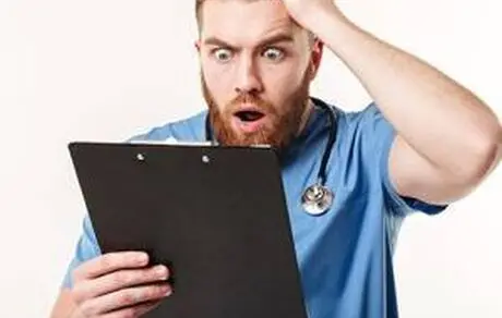 فلج شدن عجیب مرد چینی در گیم نت! + عکس