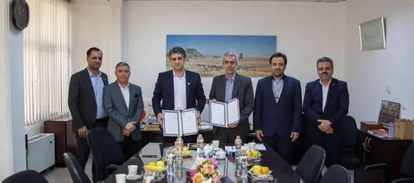 امضاء تفاهم نامه مشترک شرکت ساخت ماشین آلات و تحقیقاتی پگاه و دانشگاه تربیت مدرس