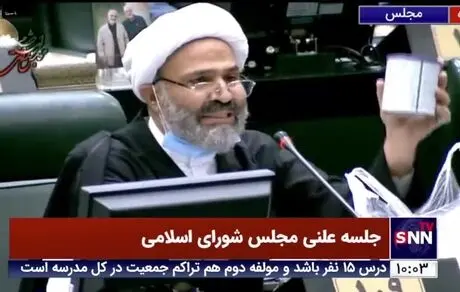مسئولان! در گمرک چه خبر است؟ /همه چیز در حال فاسد شدن است