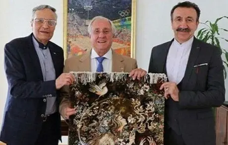 رئیس فدراسیون جهانی والیبال: بهت زده ایران شدیم!