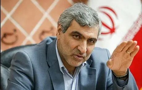  تندروها با بی توجهی محض به گرفتاری مردم، شبانه روز با سیاه نمایی و اتهام زدن چوب لای چرخ دولتی ها می گذارند