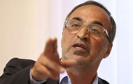 واعظ‌آشتیانی: برگشت داورزنی به والیبال خطای استراتژیک است