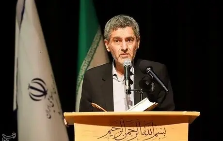 پزشکانی که می‌خواهند از ایران بروند را بدرقه می‌کنیم