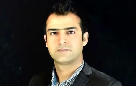 اداره ورزش و جوانان از نقدهای یک روزنامه‌نگار خوشش نیامد و از او شکایت کرد