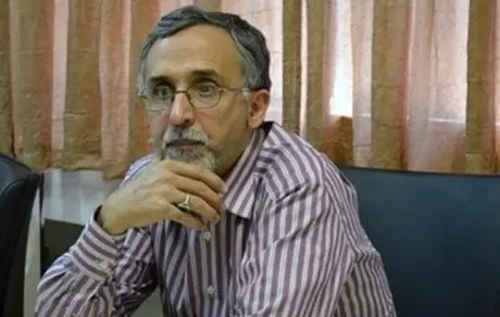 رفراندوم روحانی را جدی بگیریم 