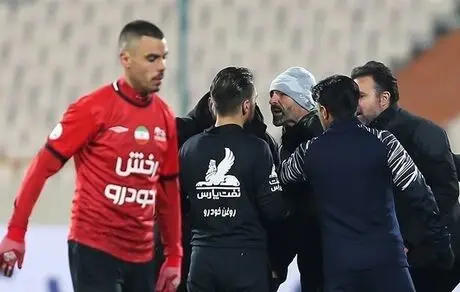  خمس خواستار ۳ بازیکن جدید 