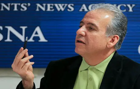 یکی از معضلاتی ما، نامشخص بودن تکلیف ما با چین است
