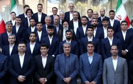 عکس یادگاری رئیسی با تیم ملی فوتبال/ کی روش به رئیس جمهور چه گفت؟