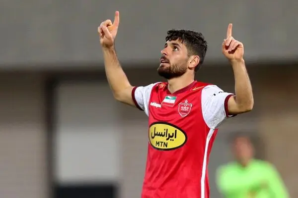 بازیکن پرسپولیس در بیمارستان بستری شد