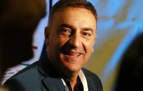 سرمربی ریوآوه: طارمی به خاطر بازی در اروپا پیشنهادهای هنگفتی را رد کرد/ او بهترین بازیکن است 