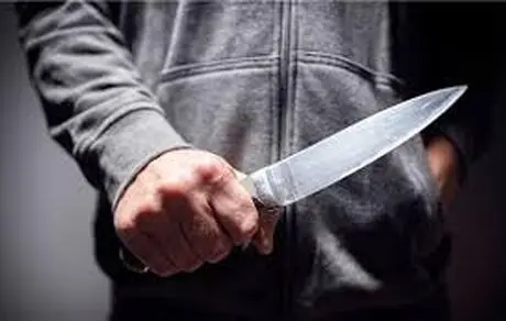 دستگیری فروشنده شبه سلاح و چاقوهای غیرمتعارف 