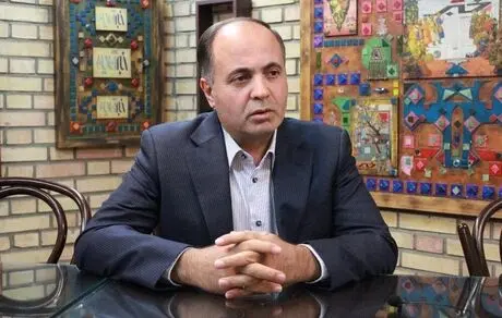 شبانه‌روز کار می‌کنید تا یک طرح ضد جمهوریت را تصویب کنید