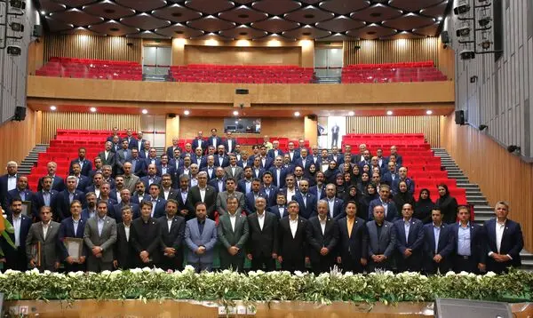 معرفی روسای برتر شعب بیمه البرز در سال 1402​
