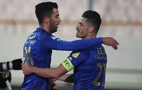 مهاجمان استقلال برگ برنده تیم هستند